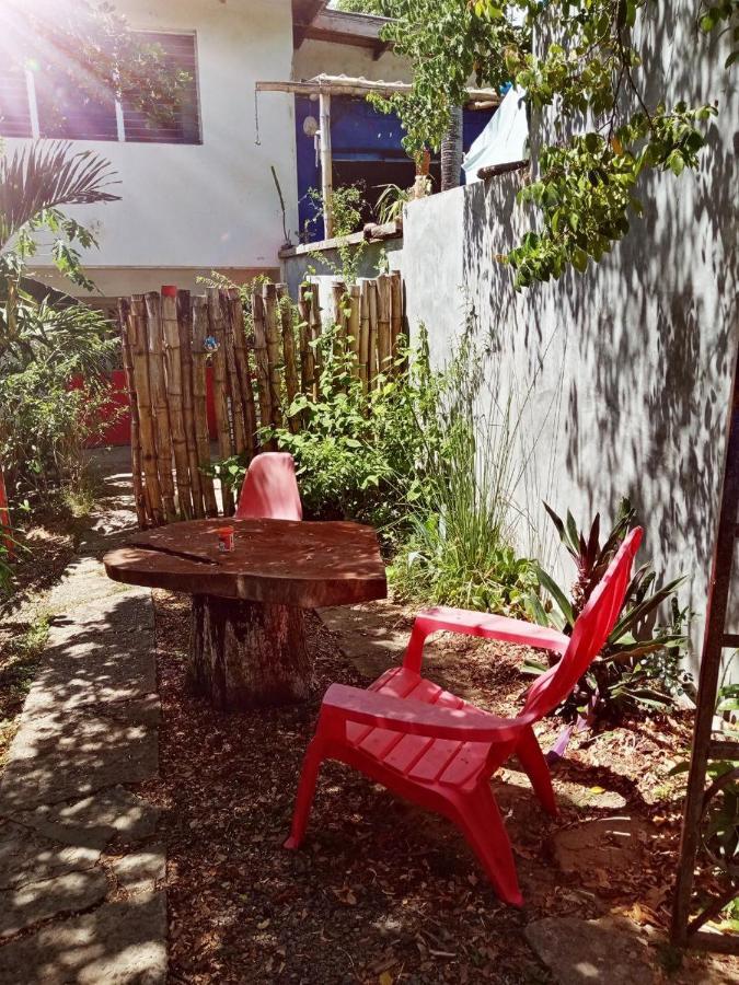 Meanwhile In Veracruz Exterior foto